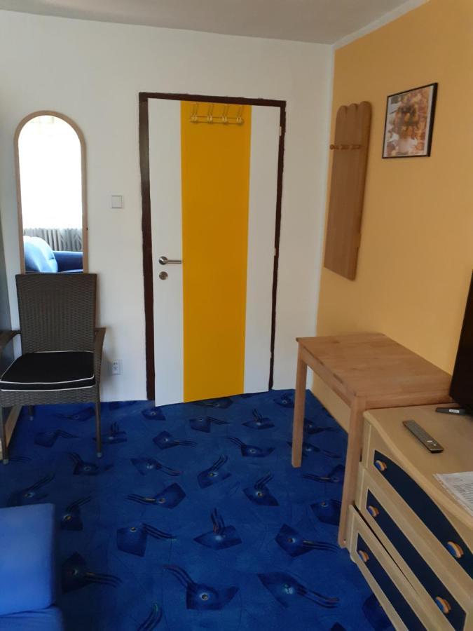 Rd Cerncin Bucovice Apartment Exterior photo